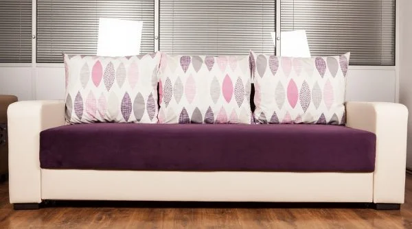 canapea extensibila ieftina violet