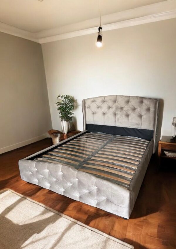 Pat Tapitat Victoria Luxury bej cu Lada